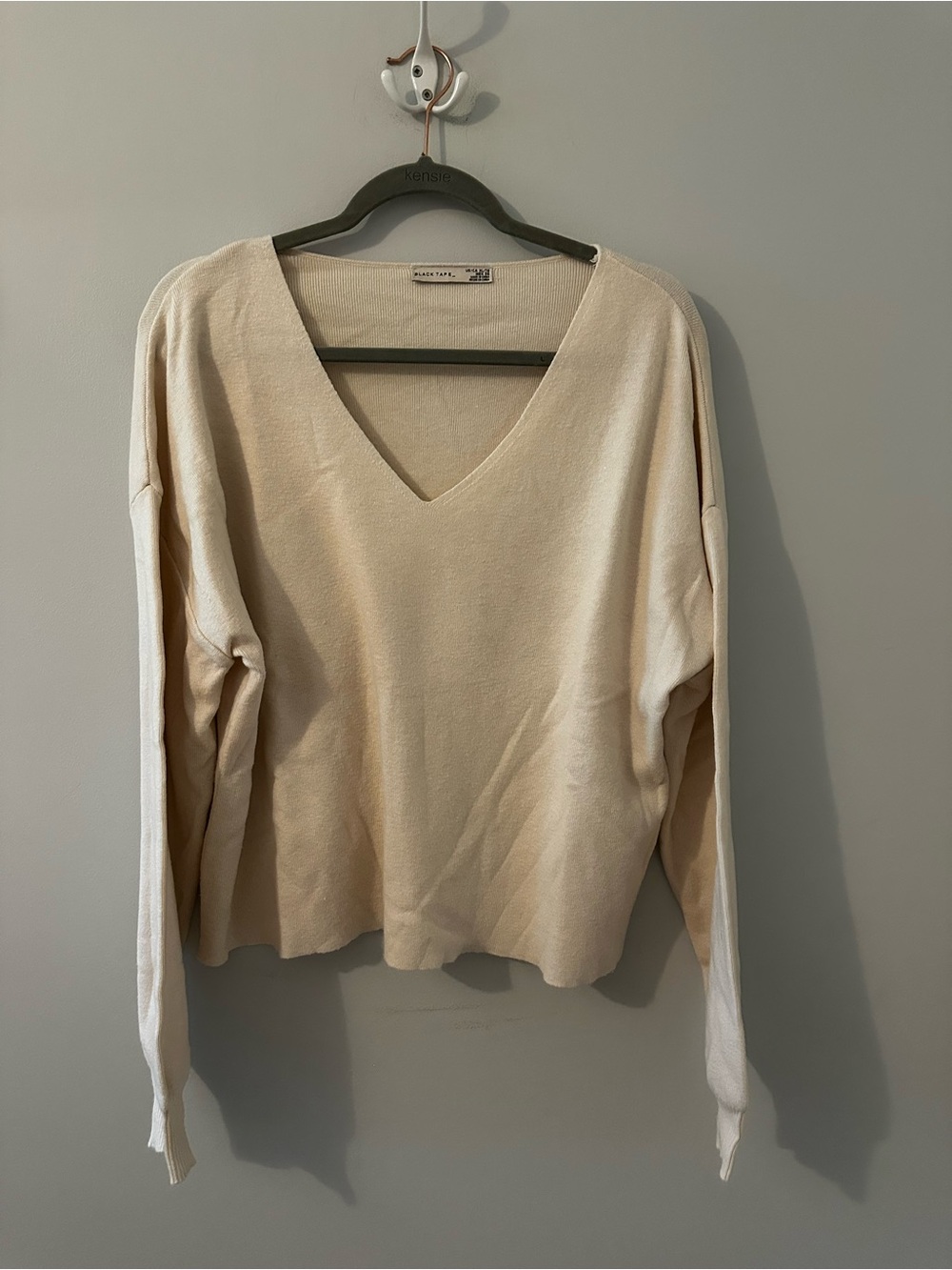 Women's Cream V-Neck Sweater — Classic Lightweight Knit